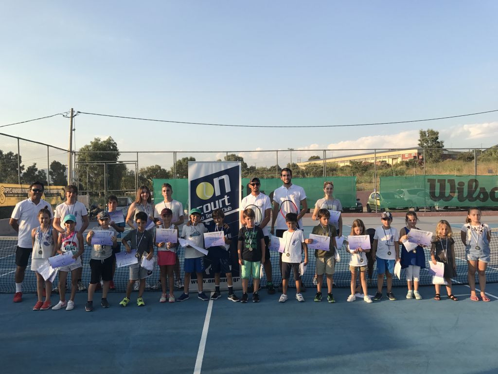 @Tennis Academy by OnCourt Rio Tennis Club 2016-2017